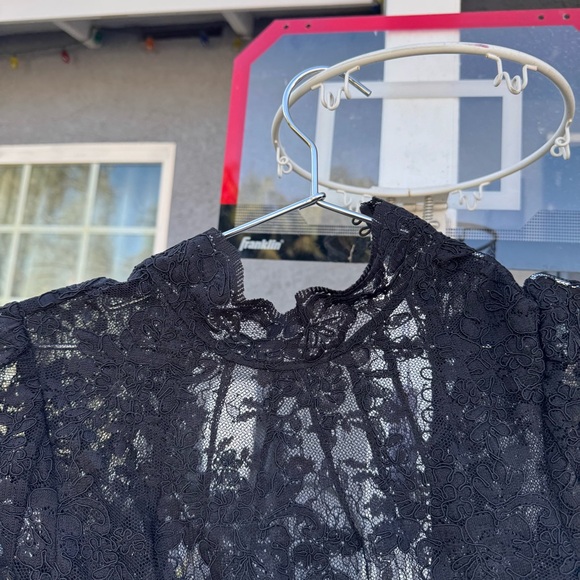 V Chapman the Jules dress in black - Picture 10 of 13